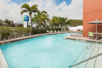  MyTravelution | Holiday Inn Express & Suites Nearest Universal Orlando Facilities
