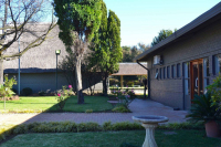  MyTravelution | Outlook Lodge OR Tambo Facilities