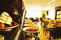  MyTravelution | Kingsgate Hotel Abu Dhabi Food