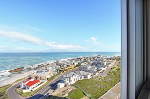  MyTravelution | 3 bedroom Penthouse/Blouberg Food