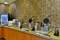  MyTravelution | Comfort Inn & Suites Convention Centre Lobby