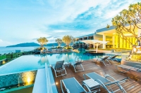  MyTravelution | Crest Resort & Pool Villas Lobby