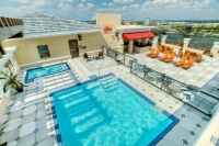  MyTravelution | Ramada Plaza Resort & Suites by Wyndham Orlando Intl Drive Lobby