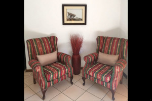  MyTravelution | Fourways Bed and Breakfast Lobby