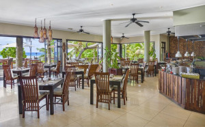  MyTravelution | DoubleTree by Hilton Seychelles - Allamanda Resort and Spa Lobby