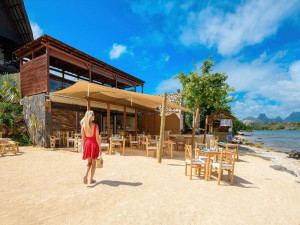  MyTravelution | Le Jadis Beach Resort & Wellness Lobby
