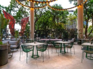  MyTravelution | Radisson RED Hotel Johannesburg Rosebank Lobby