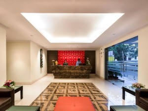  MyTravelution | The Lotus Apartment hotel, Burkit Road Lobby