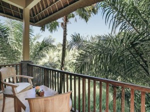  MyTravelution | The Sankara Resort by Pramana Lobby