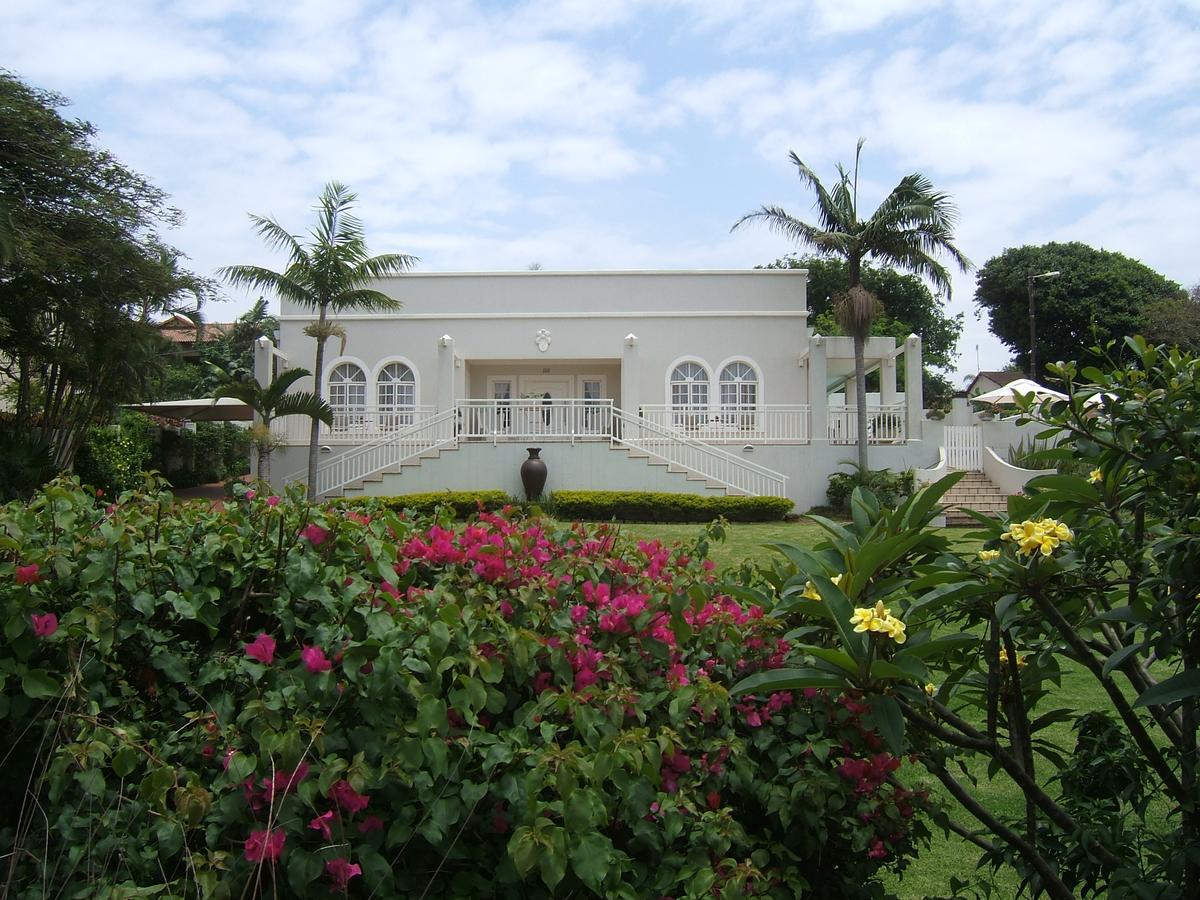 MyTravelution - Sandals Guest House Umhlanga