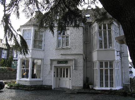MyTravelution - White Lodge Hotel