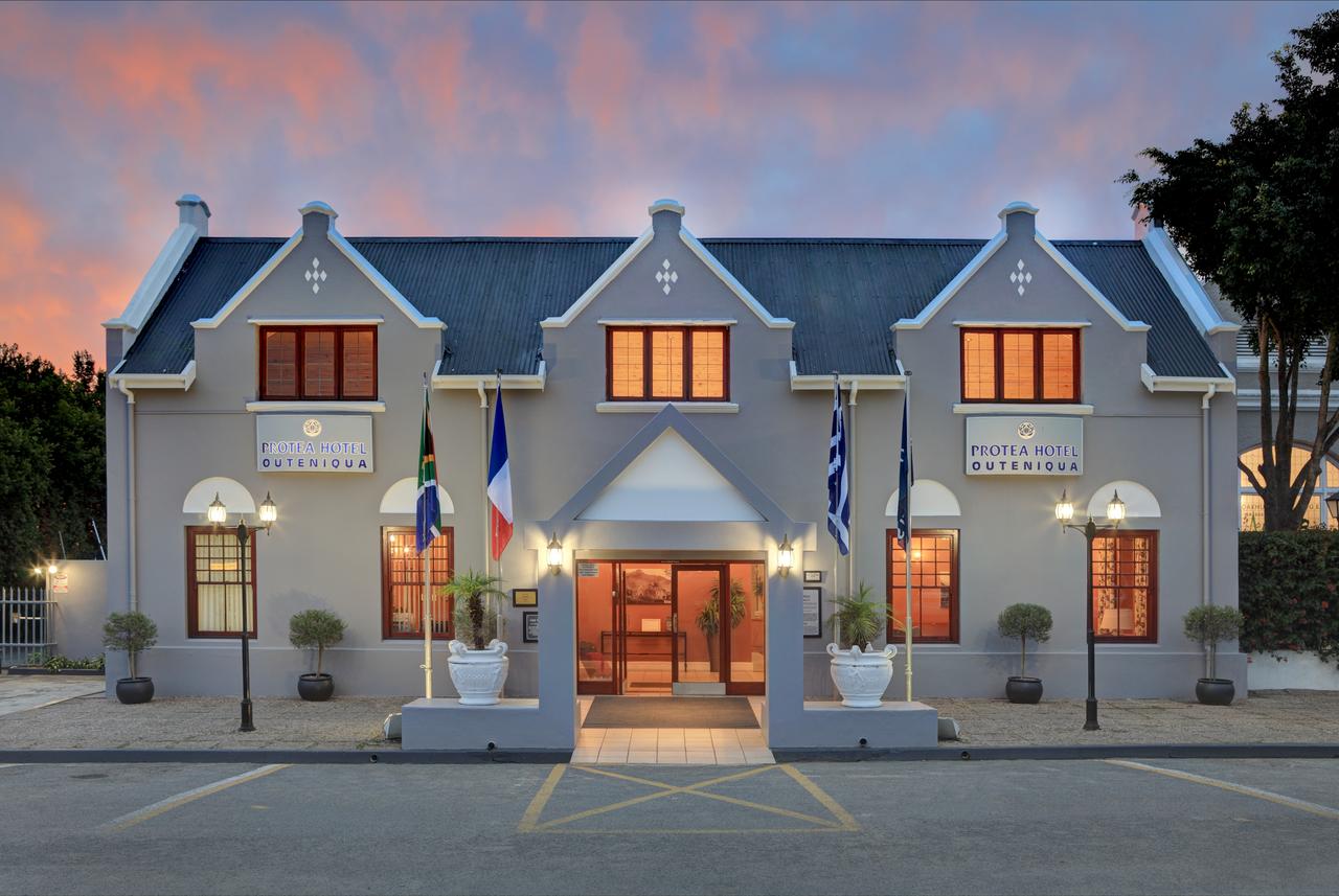MyTravelution - Premier Express Inn George (Hotel Outeniqua)