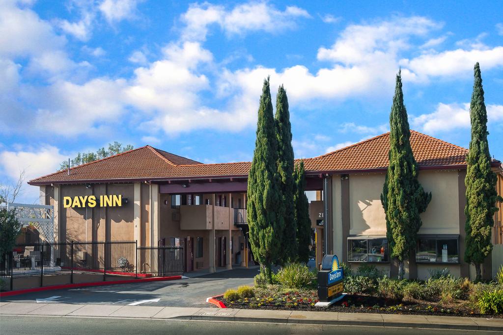 MyTravelution - Days Inn Berkeley/pinole