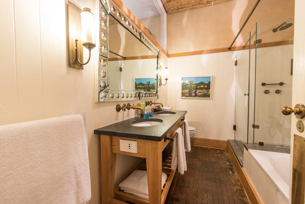 MyTravelution - Hout Bay Manor