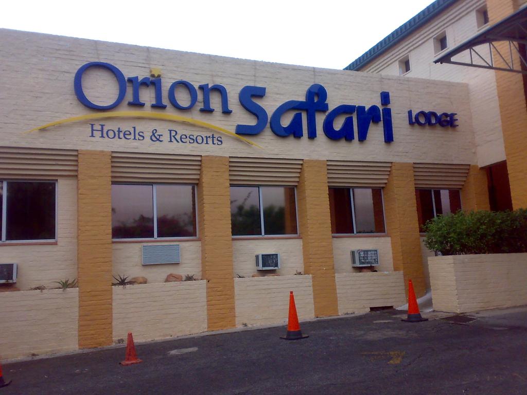 MyTravelution - Safari Lodge Hotel & Convention Centre
