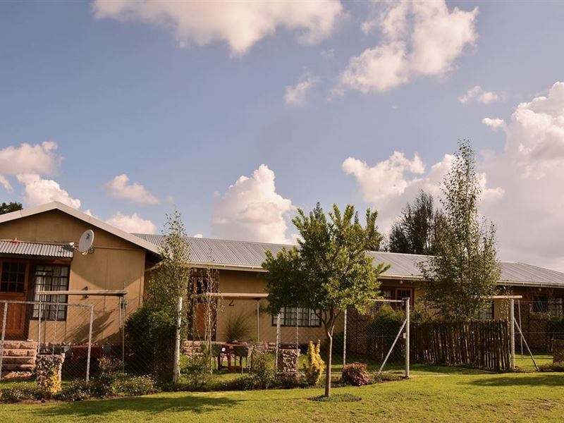 MyTravelution - Mama Fourie's Guest Cottages