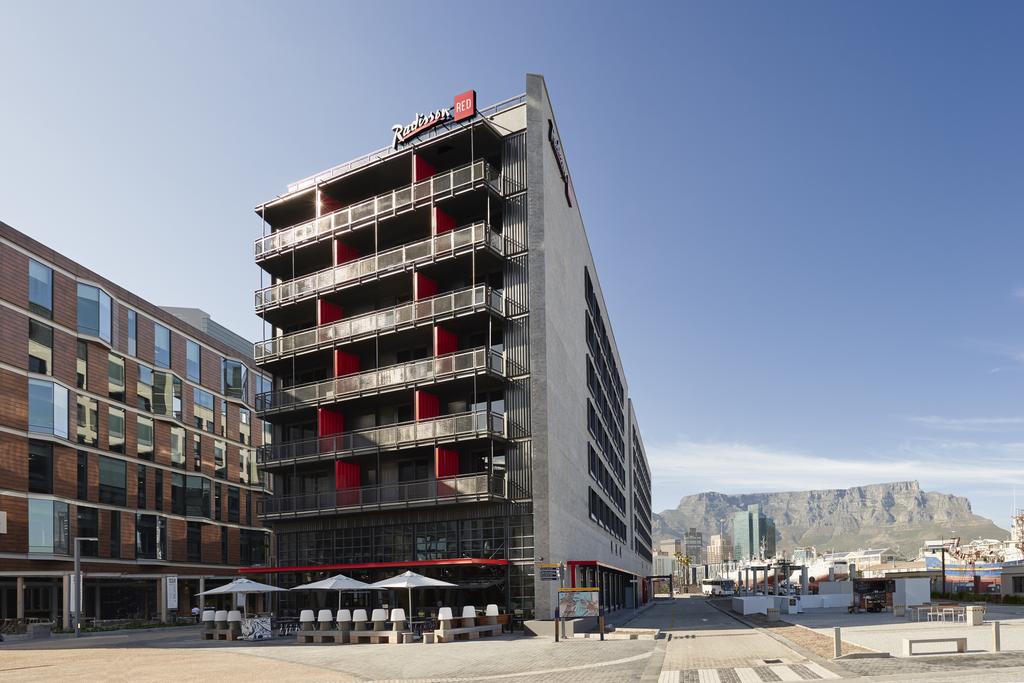 MyTravelution - Radisson RED Hotel V&A Waterfront