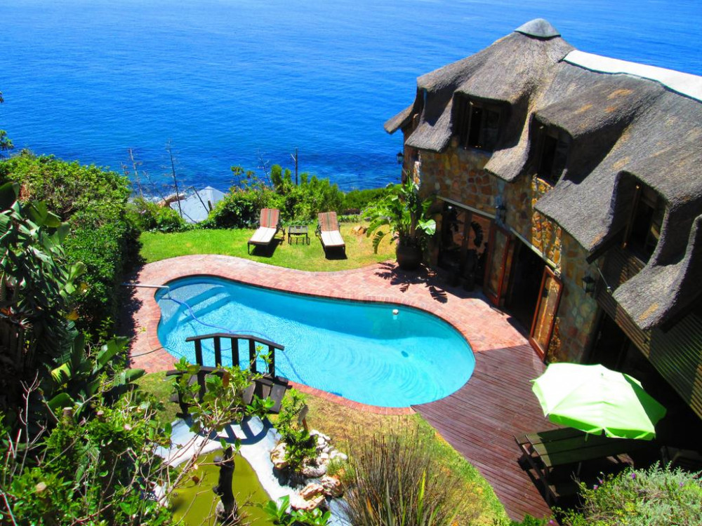MyTravelution - A Whale of a time Self-catering