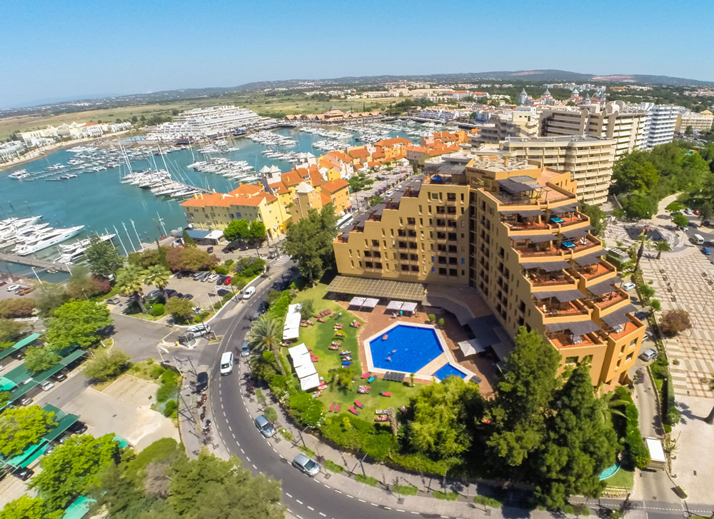 MyTravelution - Dom Pedro Marina