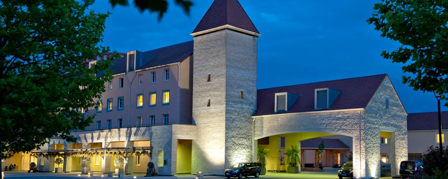 MyTravelution - Explorers Hotel at Disneyland Paris