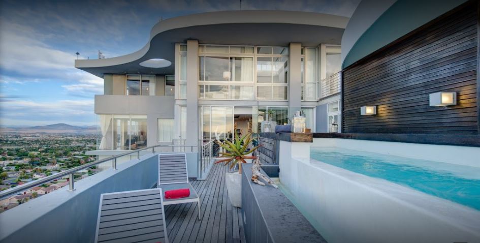 MyTravelution - Penthouse on Beach