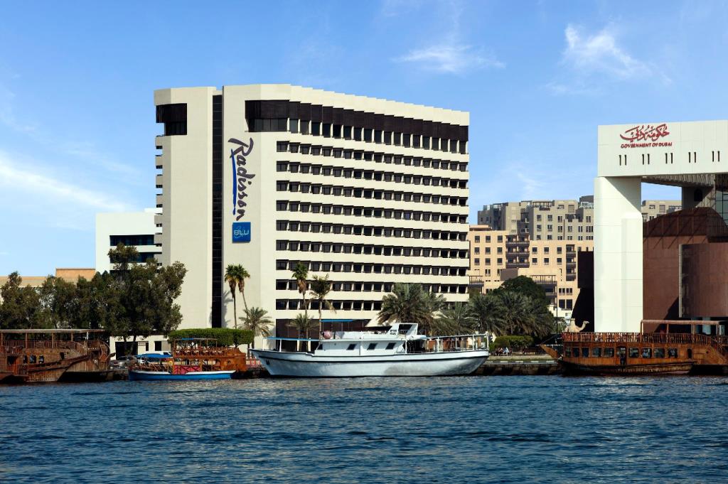 MyTravelution - Radisson Blu Dubai Deira Creek