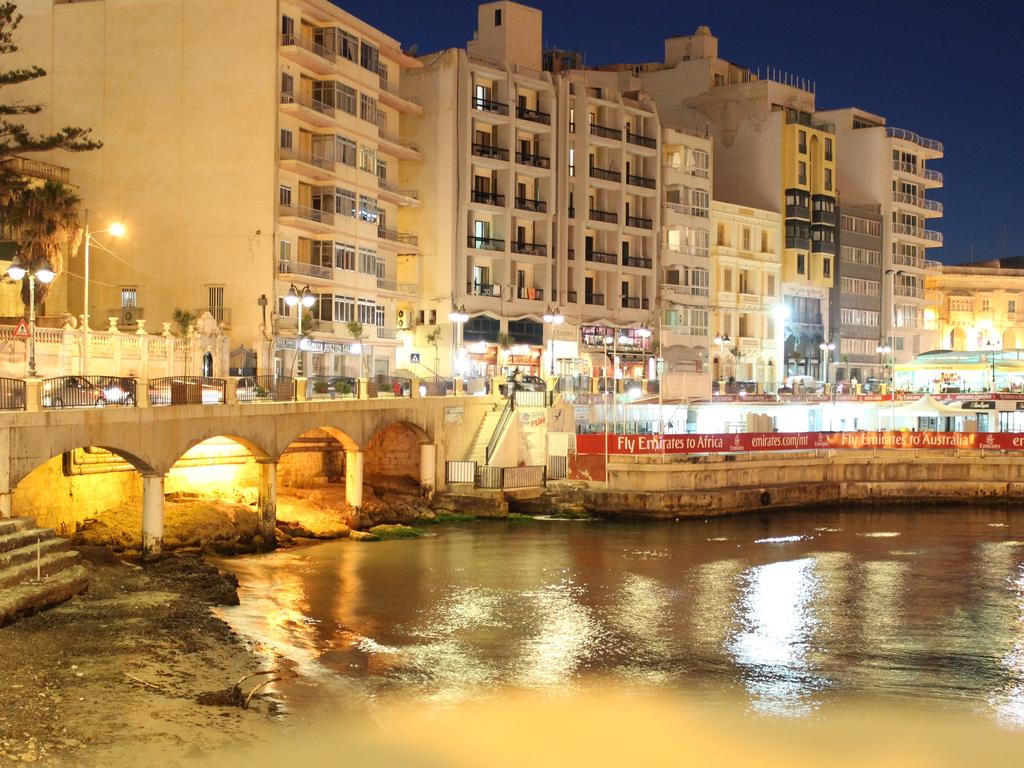 MyTravelution - St Julian's Bay Hotel