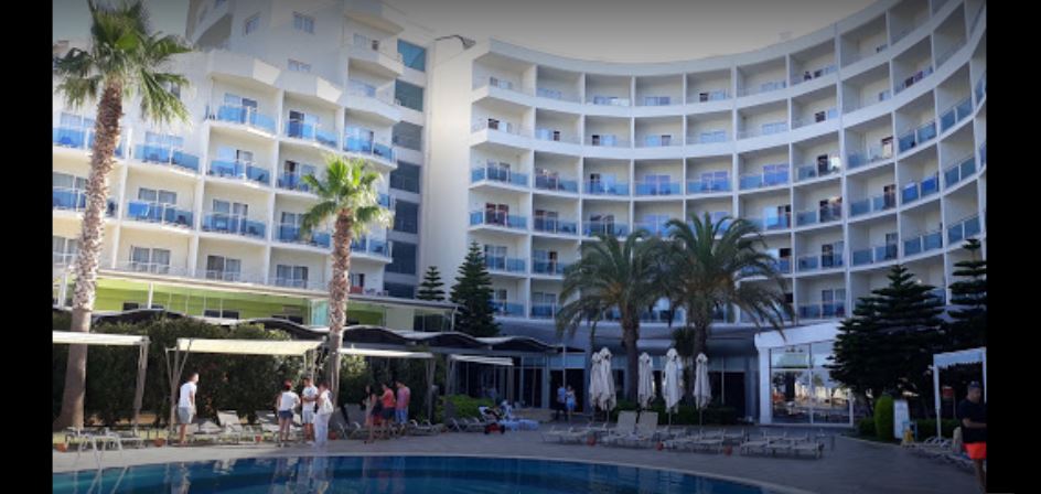 MyTravelution - Sealight Resort Hotel