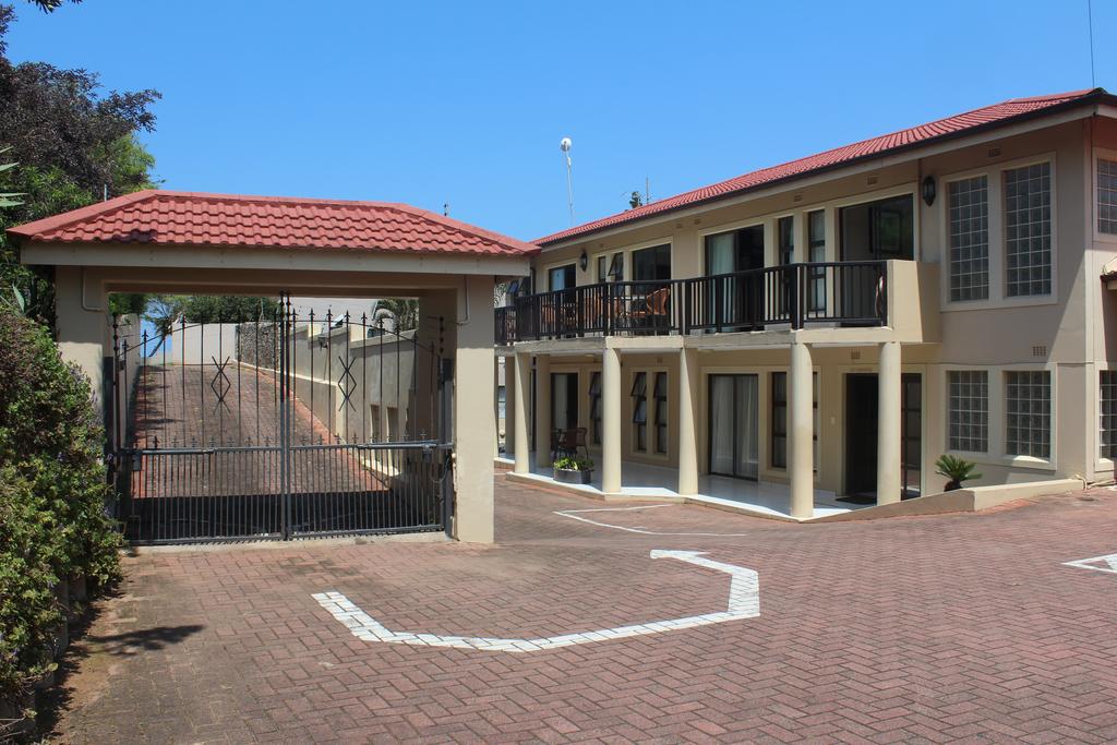 MyTravelution - Fairways Boutique Hotel