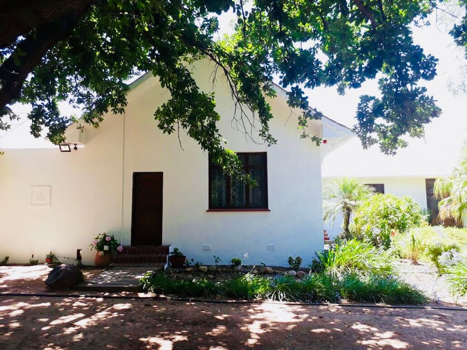 MyTravelution - Brandwag Cottage