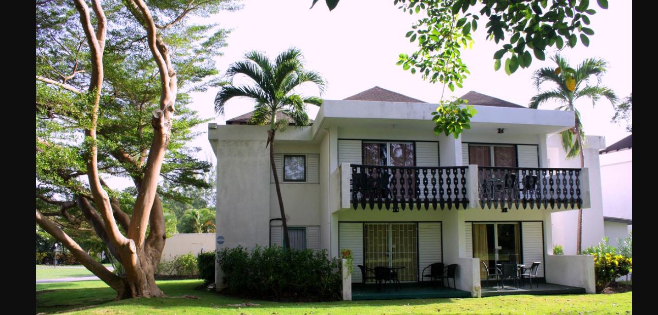 MyTravelution - Plum Tree Club