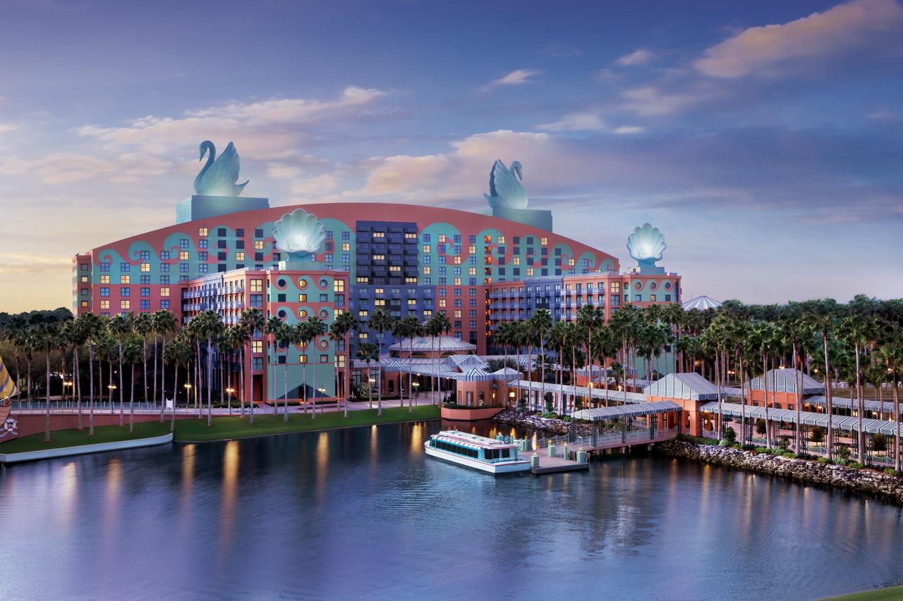 MyTravelution - Walt Disney World Swan Resort