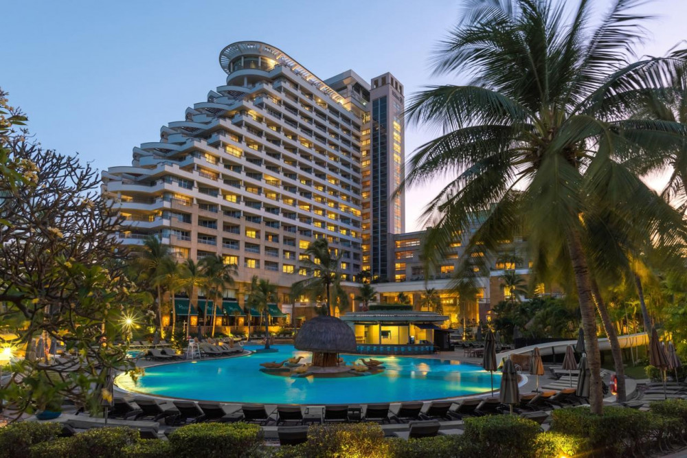 MyTravelution - Hilton Hua Hin Resort & Spa