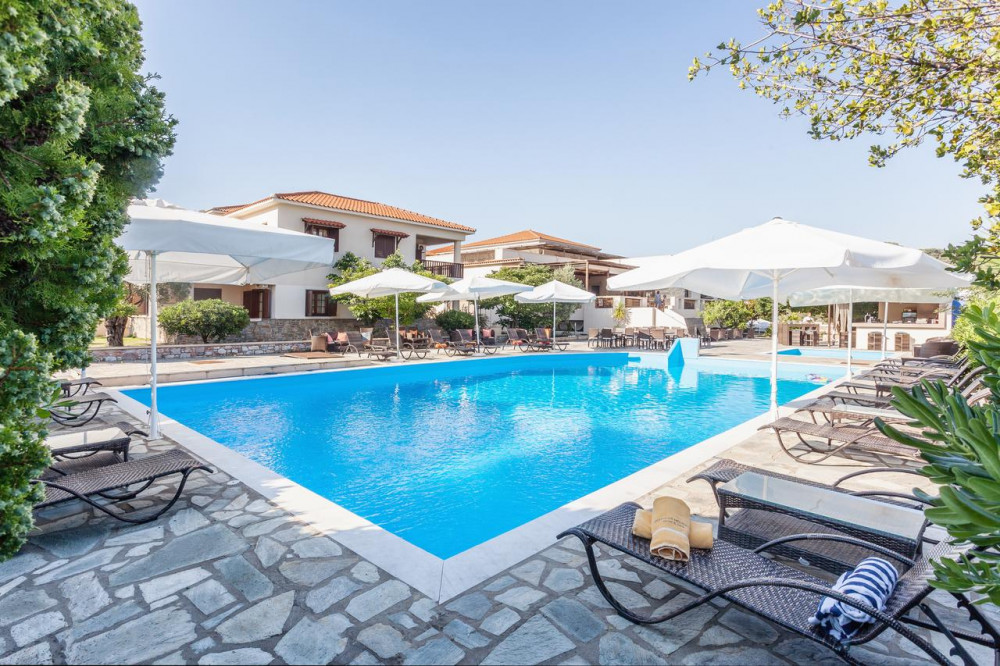 MyTravelution - Skopelos Holidays Hotel & Spa