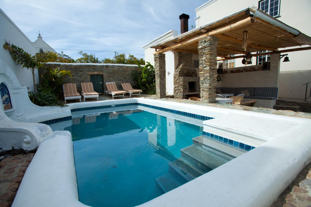 MyTravelution - Mont Rouge Cottages