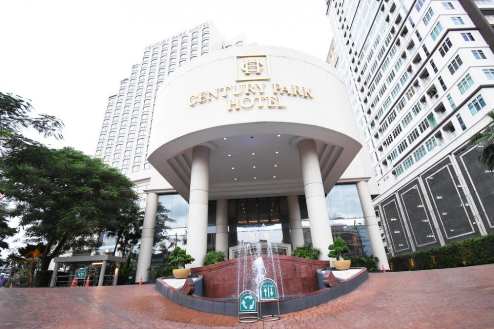 MyTravelution - Century Park Hotel