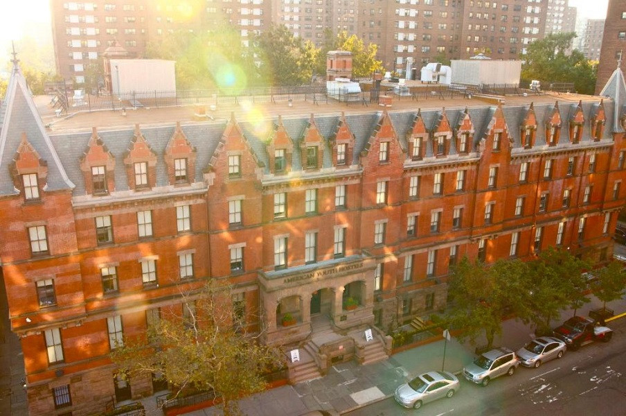 MyTravelution - HI New York City Hostel