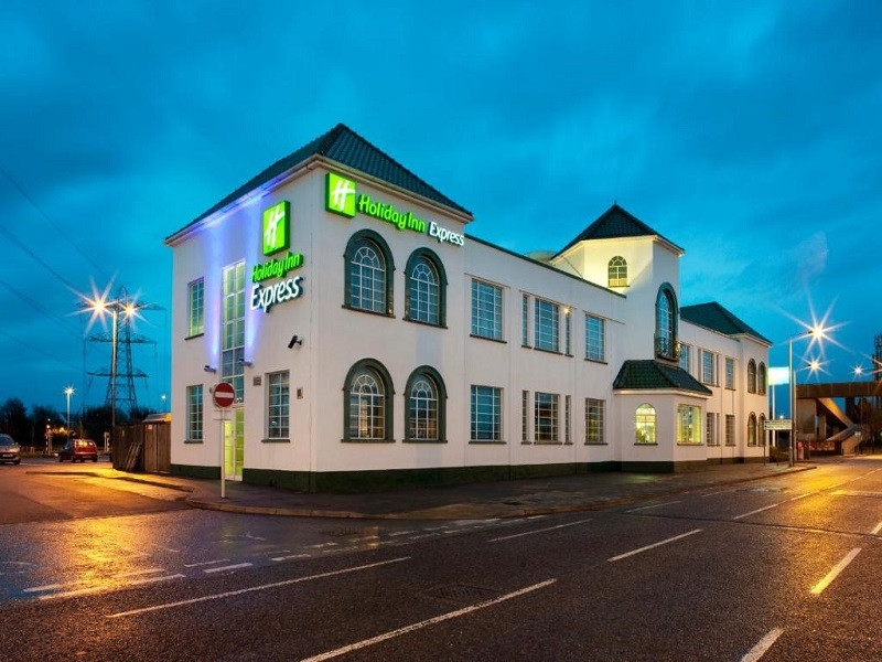 MyTravelution - Holiday Inn Express London Chingford, an IHG Hotel