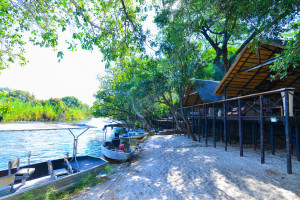  MyTravelution | Ichingo Chobe River Lodge Main