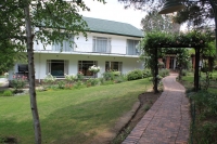 MyTravelution | Ficksburg Country Cottage Main