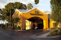  MyTravelution | Quality Suites Orlando Main