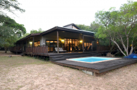  MyTravelution | Umthiba Bush Lodge Main