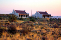  MyTravelution | Karoo View cottages Main