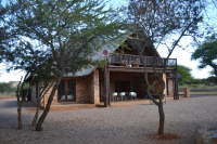 MyTravelution | Makhato 84 Bush Lodge Main