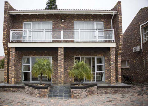 MyTravelution | Twin Okes Self-catering Unit Main