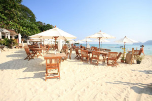  MyTravelution | Phi Phi Bayview Premier Resort Main