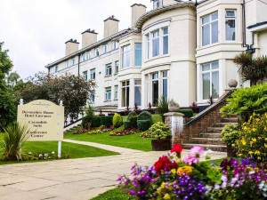  MyTravelution | The Devonshire House Hotel Main