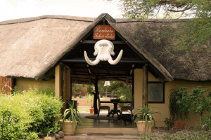  MyTravelution | Kambaku Safari Lodge Main