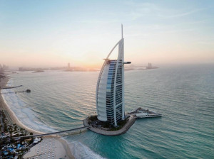  MyTravelution | Burj Al Arab-Dubai Main