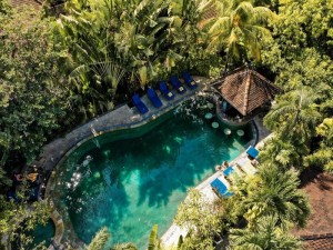  MyTravelution | Tonys Villas & Resort Seminyak - Bali Main